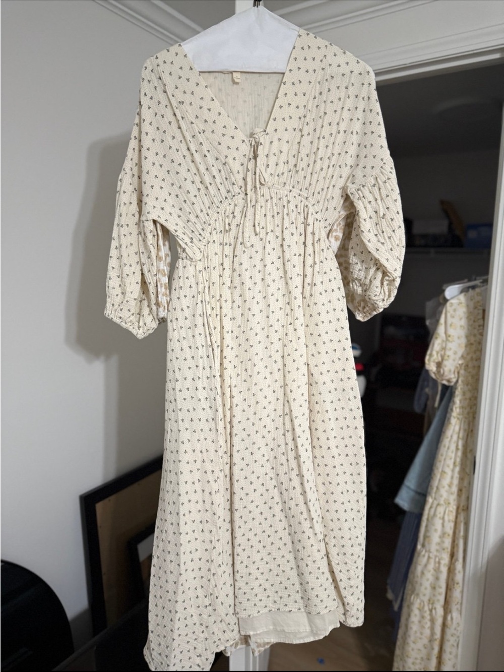 Cream Floral Midi Dress with Tie-Front and Puff Sleeves